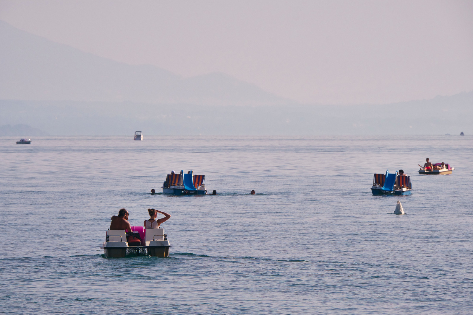 Detente sur le lac Leman