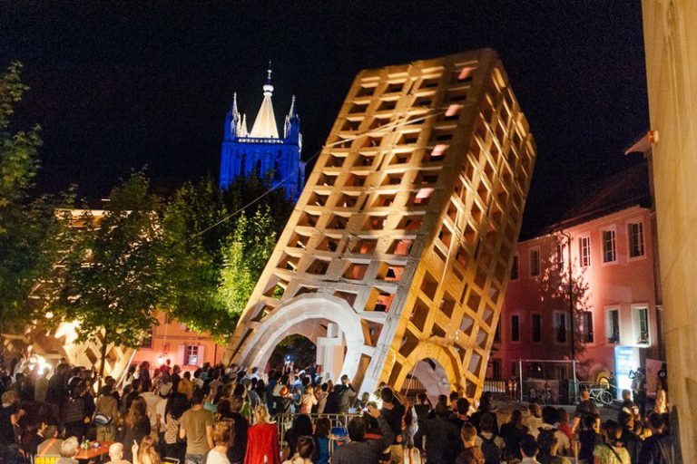 Festival de la Cité, devant l’Ancienne Académie