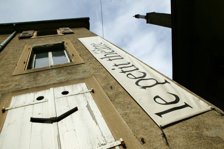Fa&ccedil;ade du Petit Th&eacute;&acirc;tre
