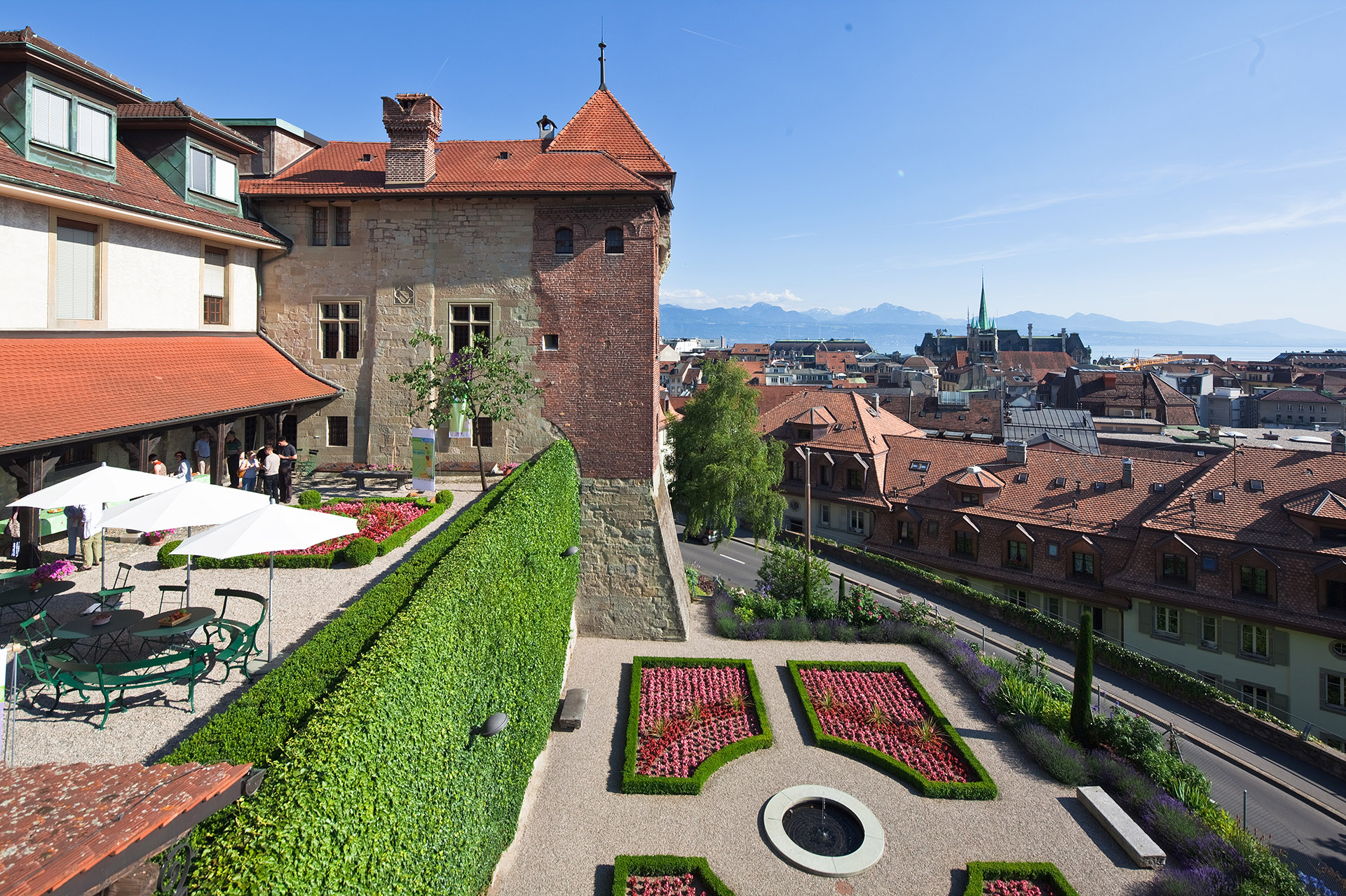 Les jardins de l'Ancien Ev&ecirc;ch&eacute;, actuel Mus&eacute;e historique. (R&eacute;ouverture d&eacute;but 2017)