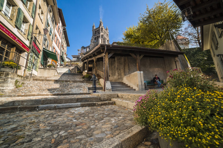 Les Escaliers du march&eacute;, Lausanne