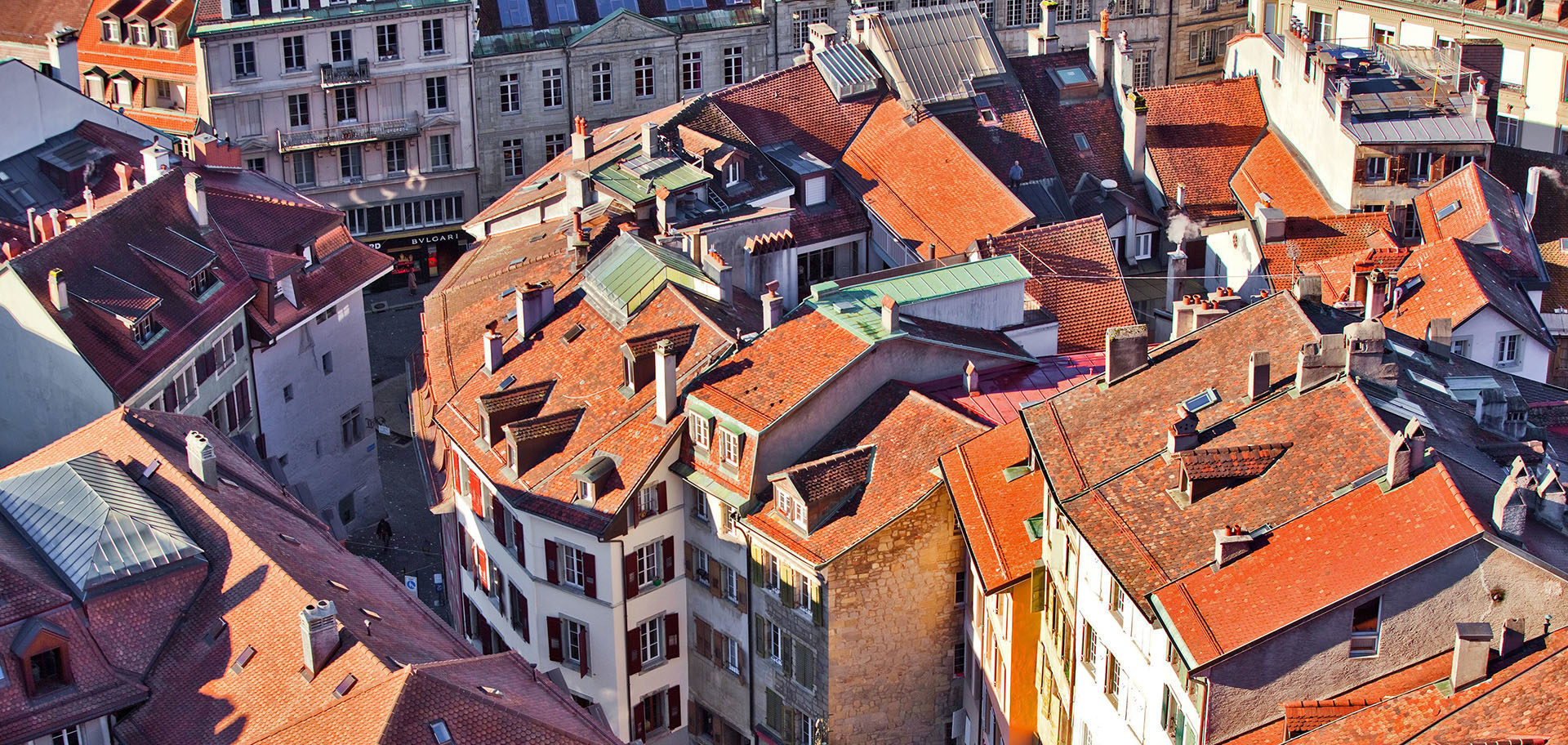 Vue sur les maisons le long des Escaliers du March&eacute;