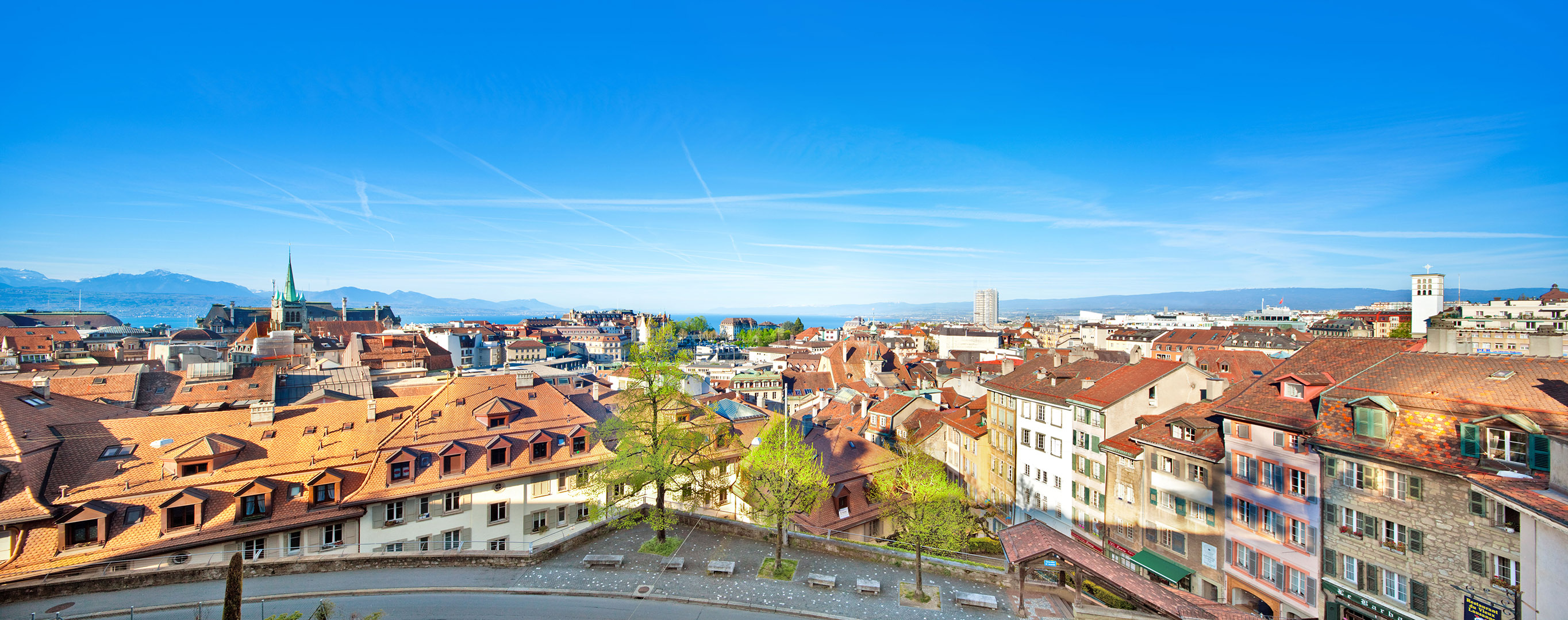 Panorama sur Lausanne depuis l'esplanade de la Cath&eacute;drale