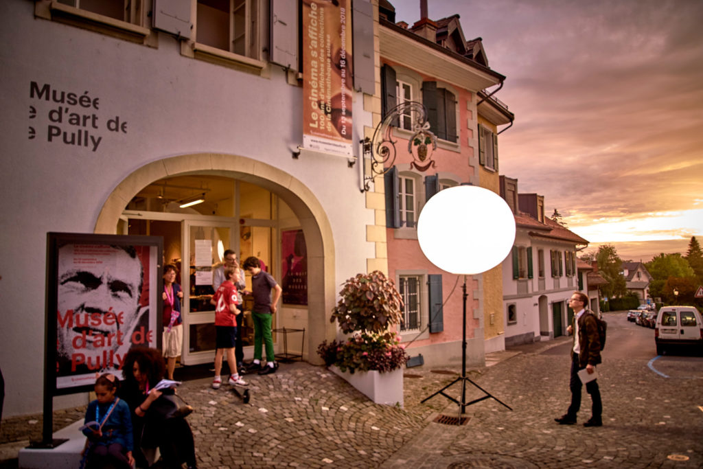 Mus&eacute;e d&rsquo;art de Pully - visite virtuelle de l&rsquo;exposition &laquo;Paris en f&ecirc;te&raquo;