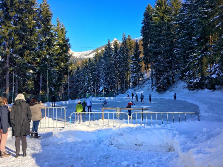 Patinoire de Caux